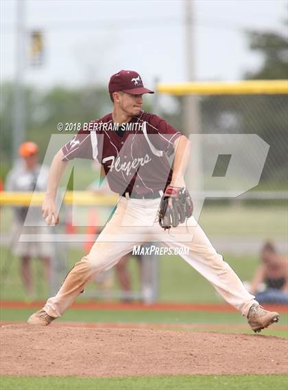Thumbnail 2 in Williamsville East vs. Maryvale (Section 6 Class A Final) photogallery.
