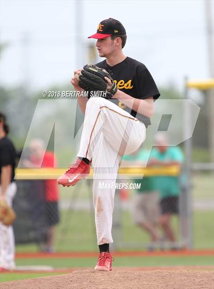Thumbnail 1 in Williamsville East vs. Maryvale (Section 6 Class A Final) photogallery.