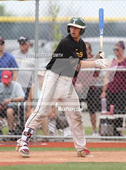 Thumbnail 1 in Williamsville East vs. Maryvale (Section 6 Class A Final) photogallery.