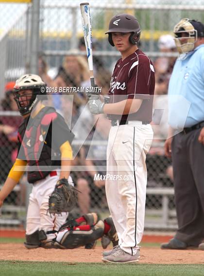 Thumbnail 3 in Williamsville East vs. Maryvale (Section 6 Class A Final) photogallery.