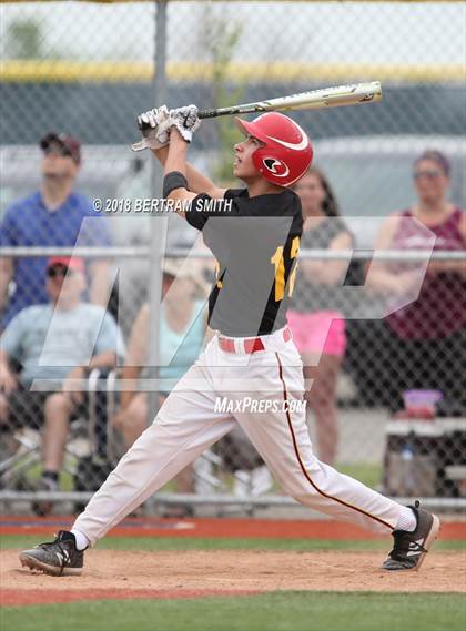 Thumbnail 1 in Williamsville East vs. Maryvale (Section 6 Class A Final) photogallery.
