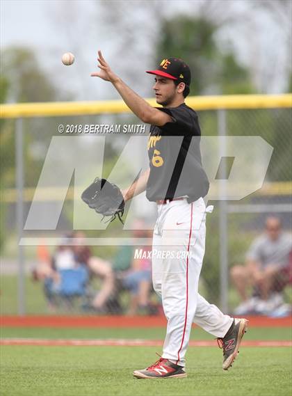 Thumbnail 3 in Williamsville East vs. Maryvale (Section 6 Class A Final) photogallery.