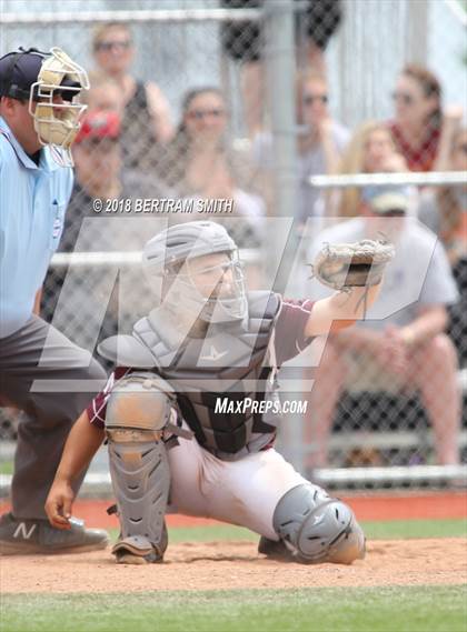 Thumbnail 1 in Williamsville East vs. Maryvale (Section 6 Class A Final) photogallery.