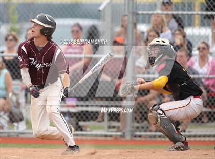 Thumbnail 2 in Williamsville East vs. Maryvale (Section 6 Class A Final) photogallery.