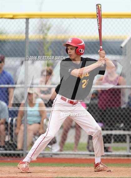 Thumbnail 1 in Williamsville East vs. Maryvale (Section 6 Class A Final) photogallery.