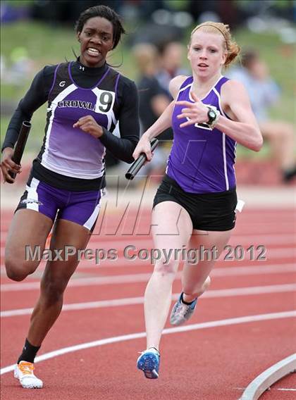 Thumbnail 2 in 2012 TCU Invitational HS Girls photogallery.
