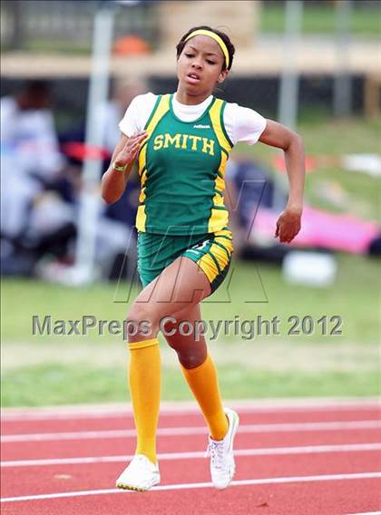 Thumbnail 1 in 2012 TCU Invitational HS Girls photogallery.