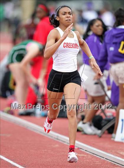 Thumbnail 1 in 2012 TCU Invitational HS Girls photogallery.