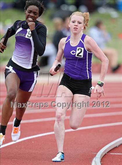 Thumbnail 3 in 2012 TCU Invitational HS Girls photogallery.