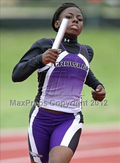 Thumbnail 3 in 2012 TCU Invitational HS Girls photogallery.