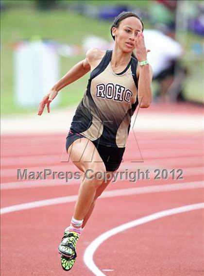 Thumbnail 2 in 2012 TCU Invitational HS Girls photogallery.