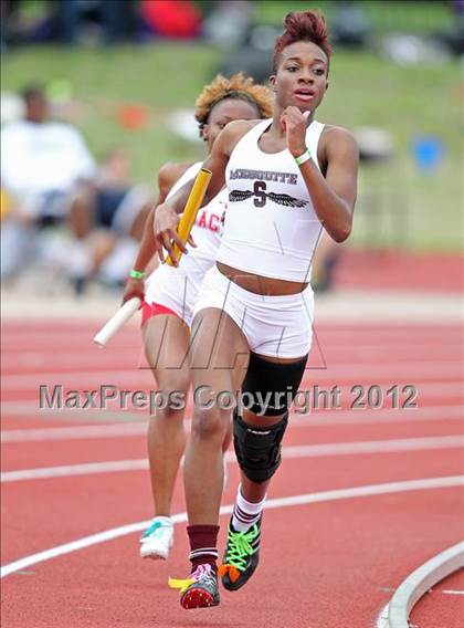Thumbnail 1 in 2012 TCU Invitational HS Girls photogallery.