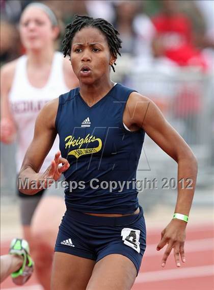 Thumbnail 3 in 2012 TCU Invitational HS Girls photogallery.