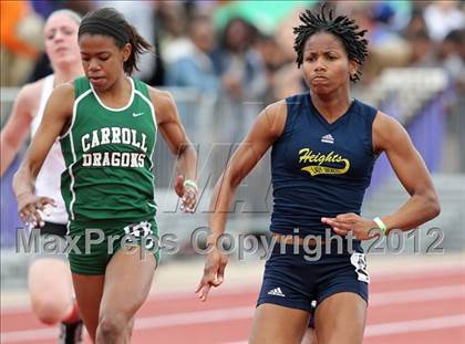 Thumbnail 2 in 2012 TCU Invitational HS Girls photogallery.