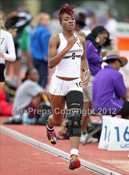 Thumbnail 3 in 2012 TCU Invitational HS Girls photogallery.