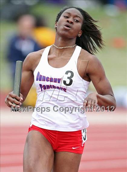 Thumbnail 3 in 2012 TCU Invitational HS Girls photogallery.