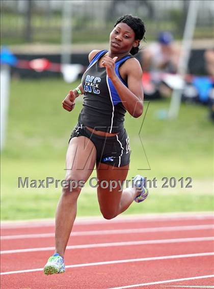 Thumbnail 1 in 2012 TCU Invitational HS Girls photogallery.