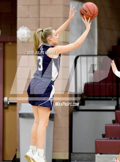 Thumbnail 3 in Shadow Ridge vs Faith Lutheran photogallery.