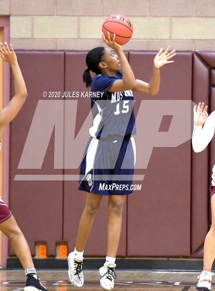 Thumbnail 3 in Shadow Ridge vs Faith Lutheran photogallery.