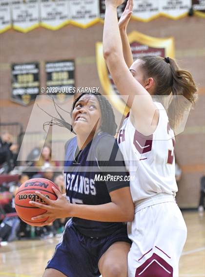Thumbnail 1 in Shadow Ridge vs Faith Lutheran photogallery.