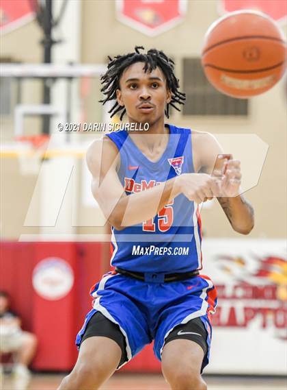 Thumbnail 1 in Pace Academy vs. DeMatha (Hoophall West Tournament) photogallery.