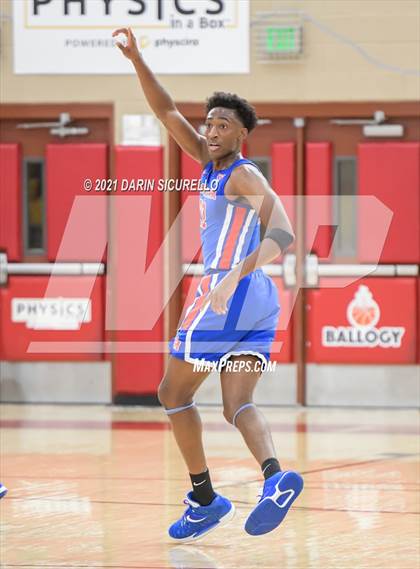 Thumbnail 1 in Pace Academy vs. DeMatha (Hoophall West Tournament) photogallery.