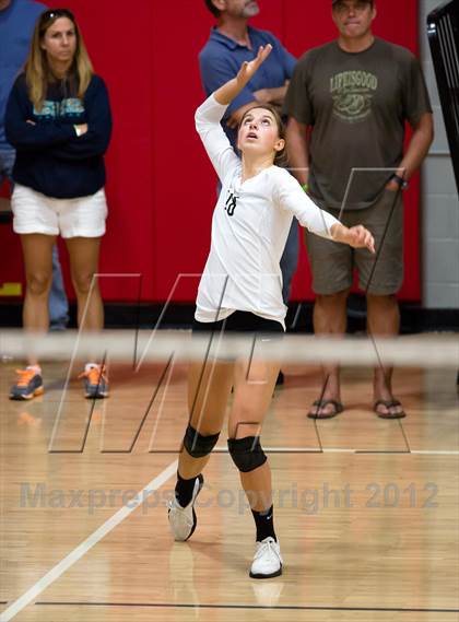 Thumbnail 3 in Archbishop Mitty vs. Placer (Varsity Stockton Classic) photogallery.
