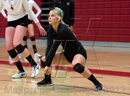 Thumbnail 1 in Archbishop Mitty vs. Placer (Varsity Stockton Classic) photogallery.