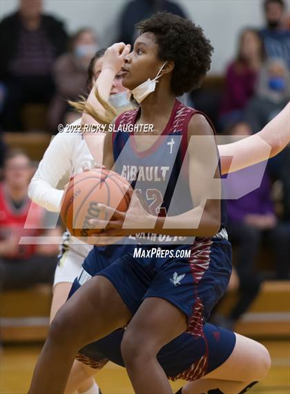 Thumbnail 1 in Gibault Catholic @ Althoff Catholic photogallery.