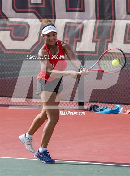 Thumbnail 3 in IHSAA Fishers Regional Individual Singles Round 1 photogallery.