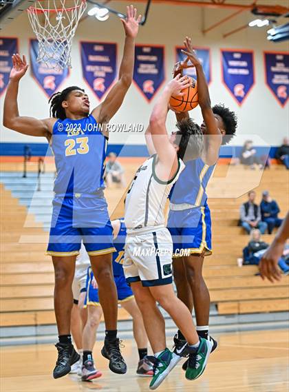 Thumbnail 1 in Battle Ground Academy vs. Creekview photogallery.