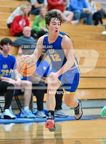 Thumbnail 3 in Battle Ground Academy vs. Creekview photogallery.
