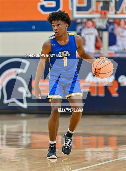 Thumbnail 1 in Battle Ground Academy vs. Creekview photogallery.