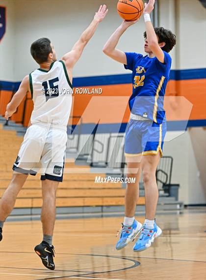 Thumbnail 1 in Battle Ground Academy vs. Creekview photogallery.