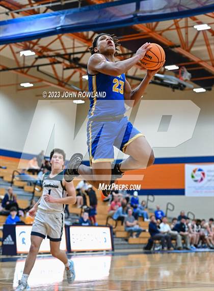 Thumbnail 2 in Battle Ground Academy vs. Creekview photogallery.