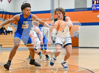 Thumbnail 3 in Battle Ground Academy vs. Creekview photogallery.