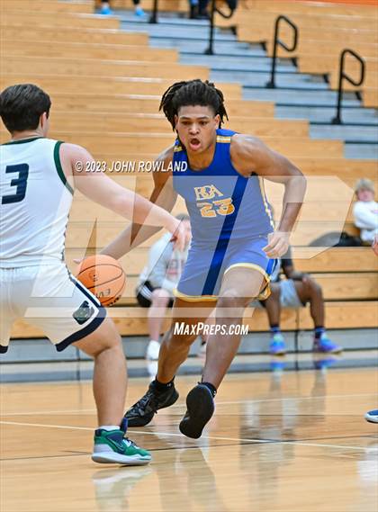 Thumbnail 2 in Battle Ground Academy vs. Creekview photogallery.