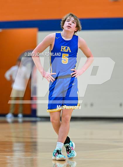 Thumbnail 3 in Battle Ground Academy vs. Creekview photogallery.