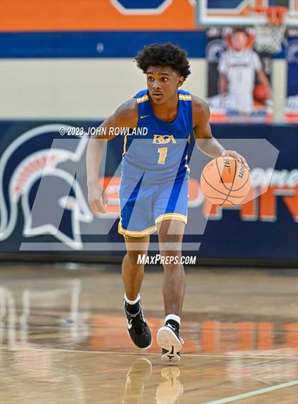 Thumbnail 3 in Battle Ground Academy vs. Creekview photogallery.