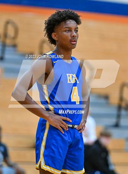 Thumbnail 3 in Battle Ground Academy vs. Creekview photogallery.
