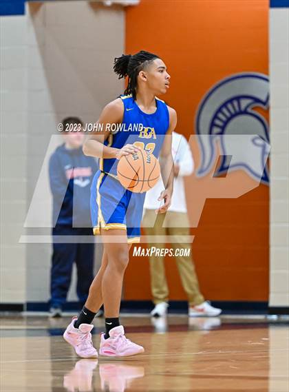 Thumbnail 1 in Battle Ground Academy vs. Creekview photogallery.