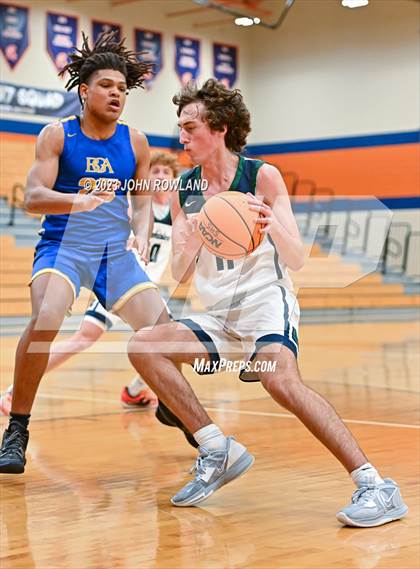 Thumbnail 2 in Battle Ground Academy vs. Creekview photogallery.