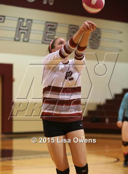 Thumbnail 3 in Princeton vs Bonham photogallery.