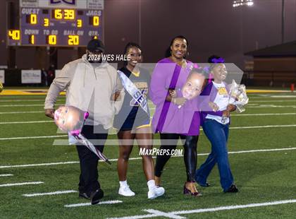 Thumbnail 3 in DeSoto Central (Senior Night) photogallery.