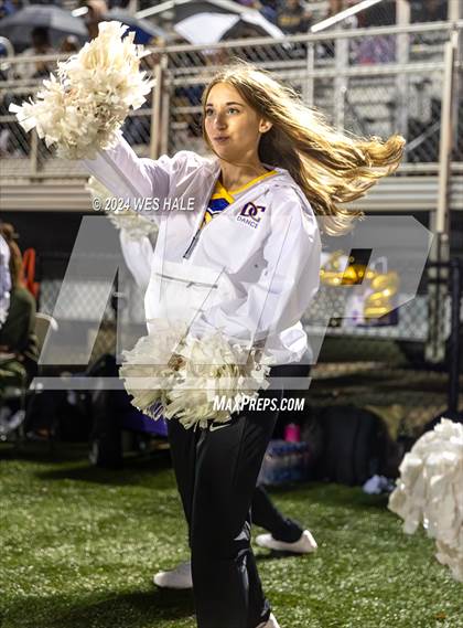 Thumbnail 3 in DeSoto Central (Senior Night) photogallery.