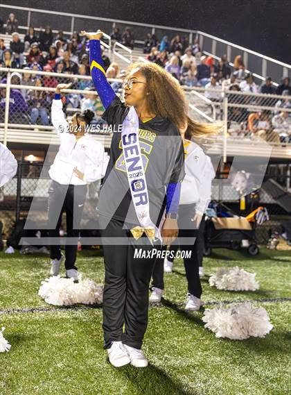 Thumbnail 2 in DeSoto Central (Senior Night) photogallery.