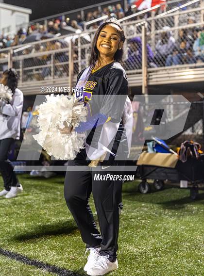 Thumbnail 2 in DeSoto Central (Senior Night) photogallery.