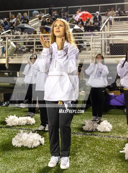 Thumbnail 1 in DeSoto Central (Senior Night) photogallery.