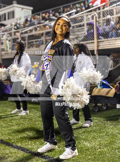Thumbnail 3 in DeSoto Central (Senior Night) photogallery.