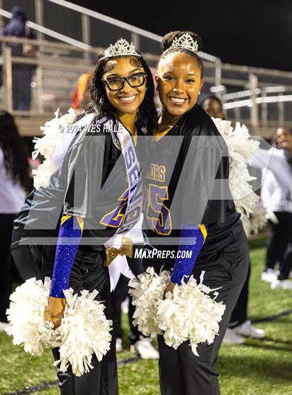 Thumbnail 2 in DeSoto Central (Senior Night) photogallery.